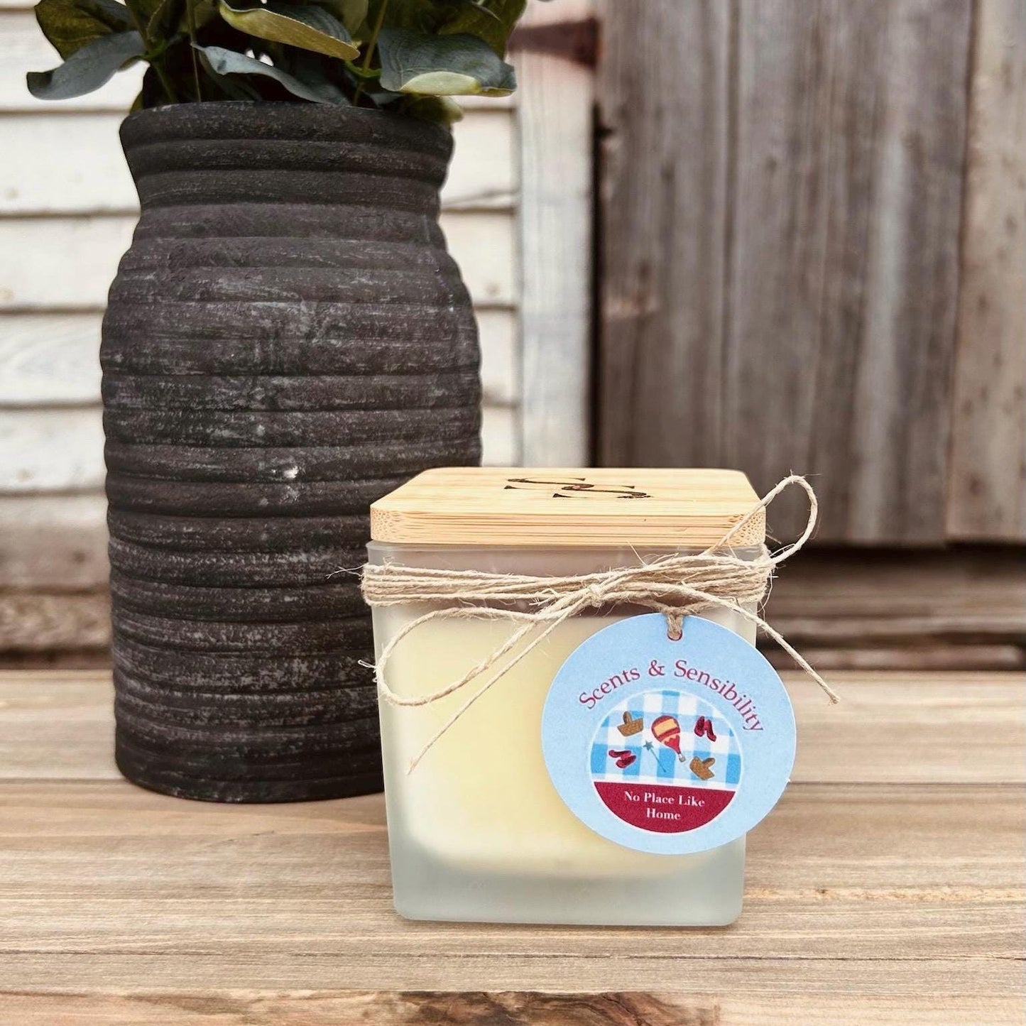 Wizard of Oz Inspired No Place Like Home Boutique Style Candle, Cinnamon Roll Scent