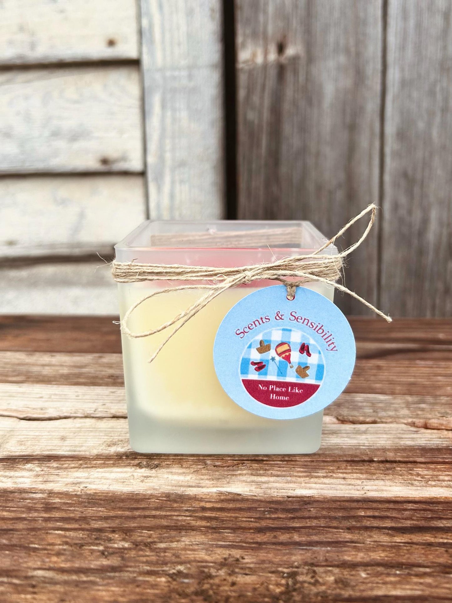 Wizard of Oz Inspired No Place Like Home Boutique Style Candle, Cinnamon Roll Scent