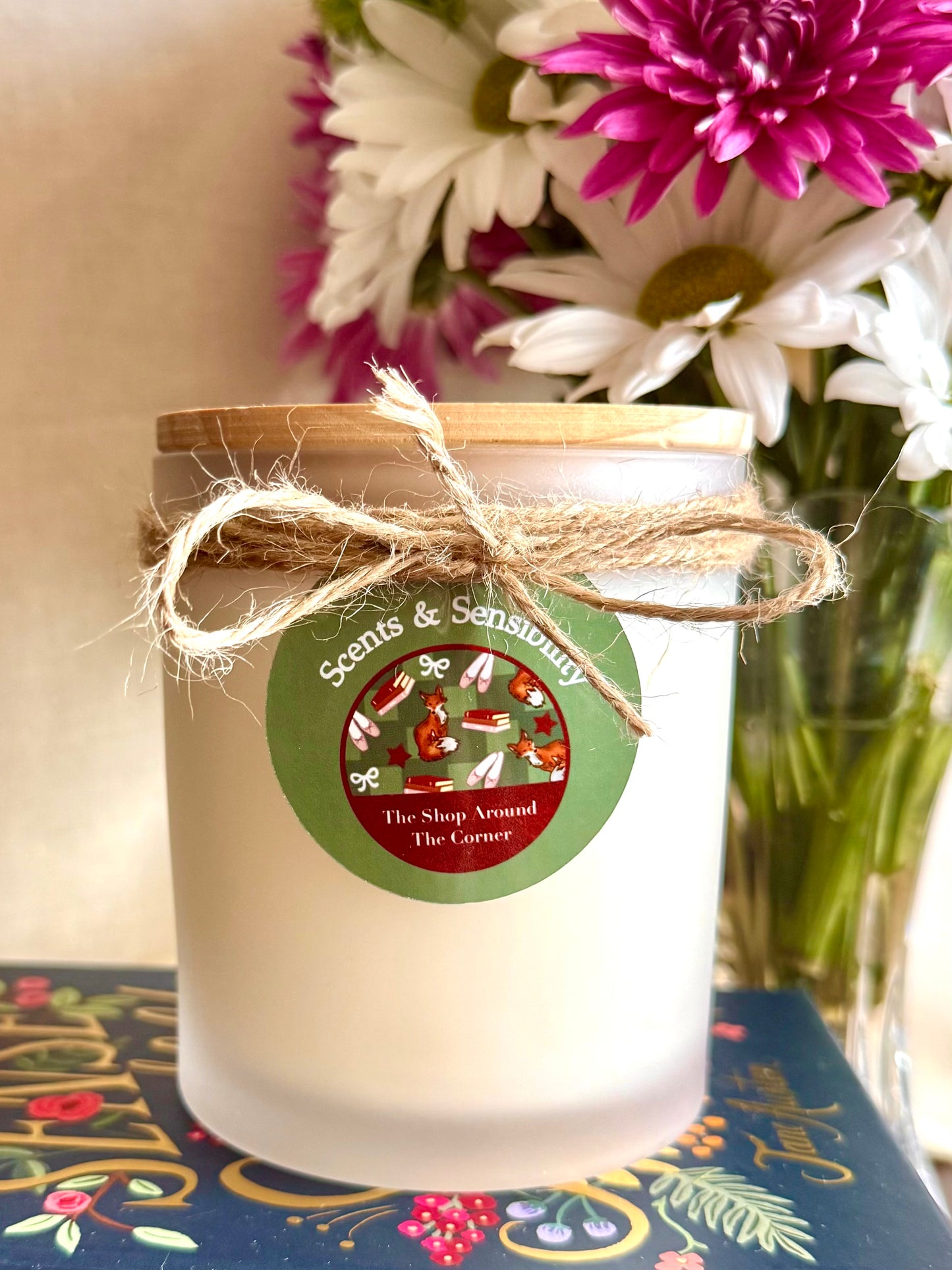 Shop Around the Corner Candle